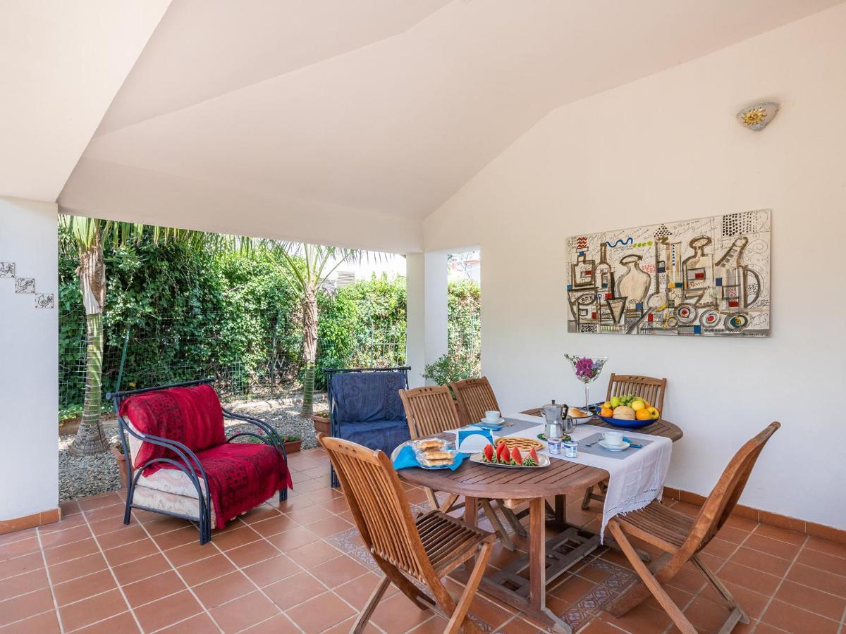 Il Giardino Dell'Arte Bed and Breakfast Capoterra Εξωτερικό φωτογραφία